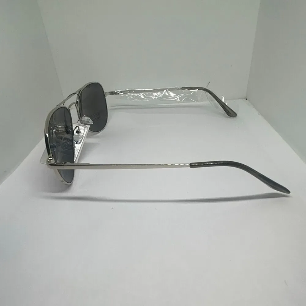 Aviator Style Mirrored Sunglasses UV400 Protection Unisex
